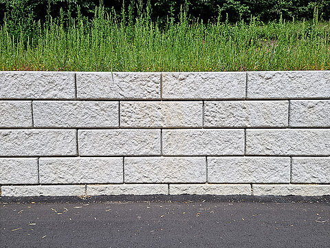 Easyblock Stützmauersystem