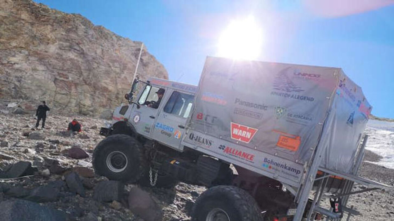 Unimog U 5023
