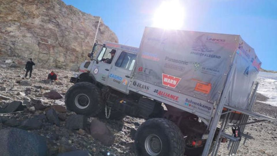 Unimog U 5023