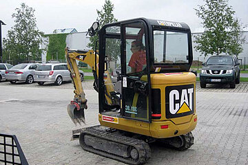 Cat Minibagger