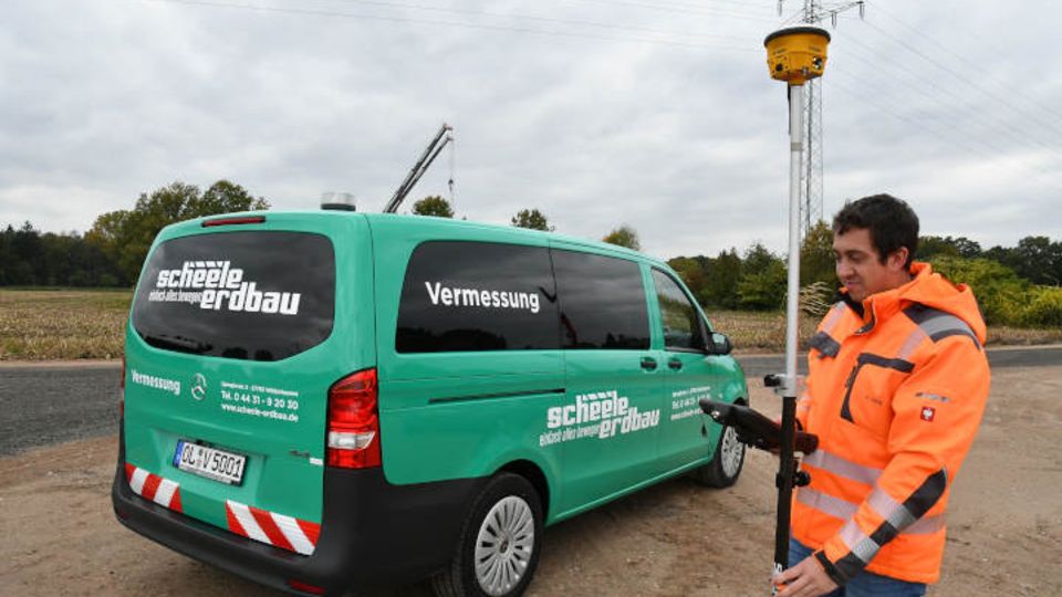 Vermessungs- und Absteckarbeiten