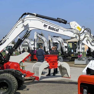 Doosan-Bagger-Bobcat