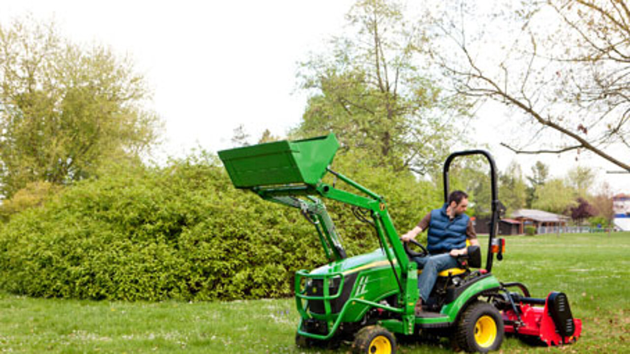 Kompakttraktor 1026R