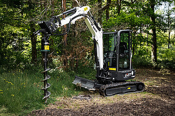 Bobcat Erdbohrer