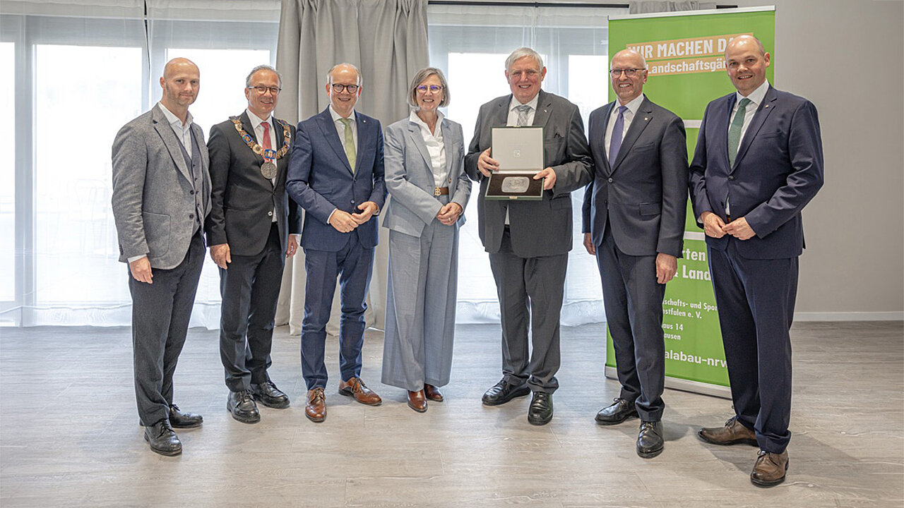 Verleihung der Ernst-Schröder-Medaille