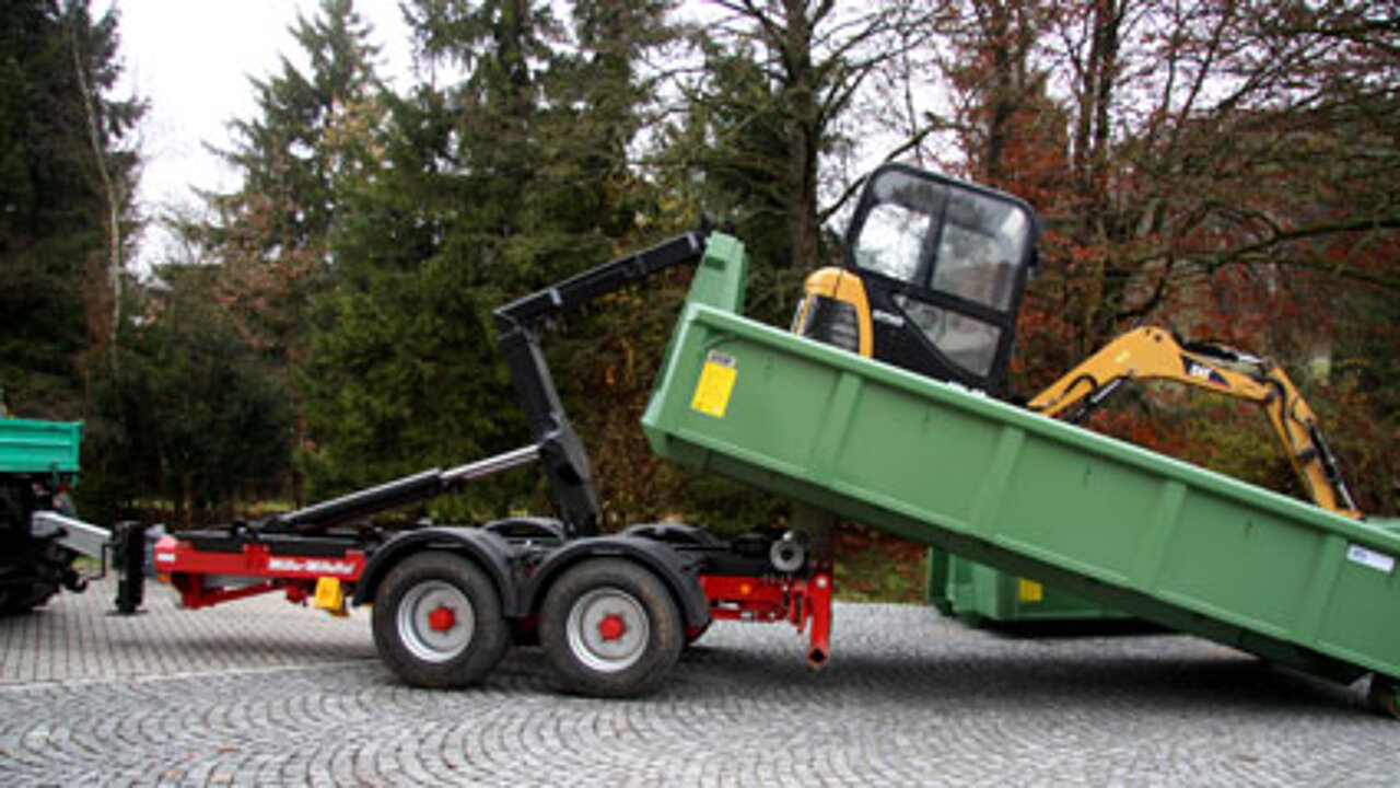 Hakenliftanhänger Müller Mitteltal