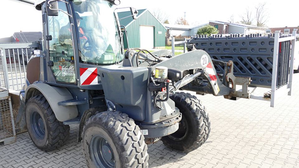 Schwenklader