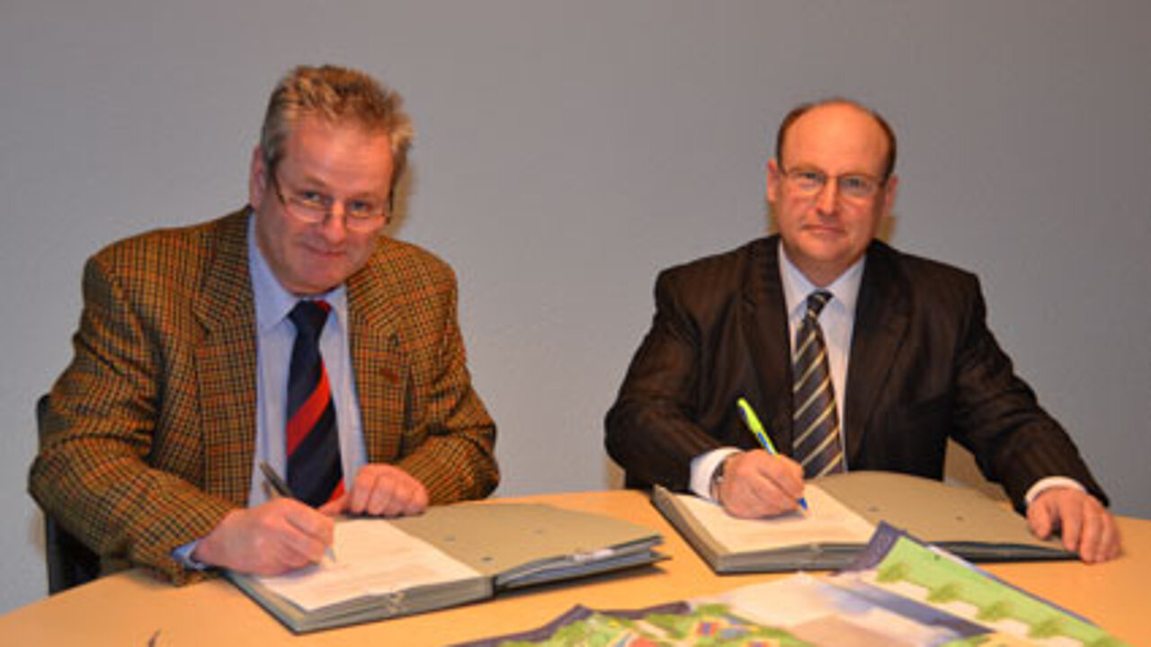 Unterzeichnung einen Partnerschaftsvertrag