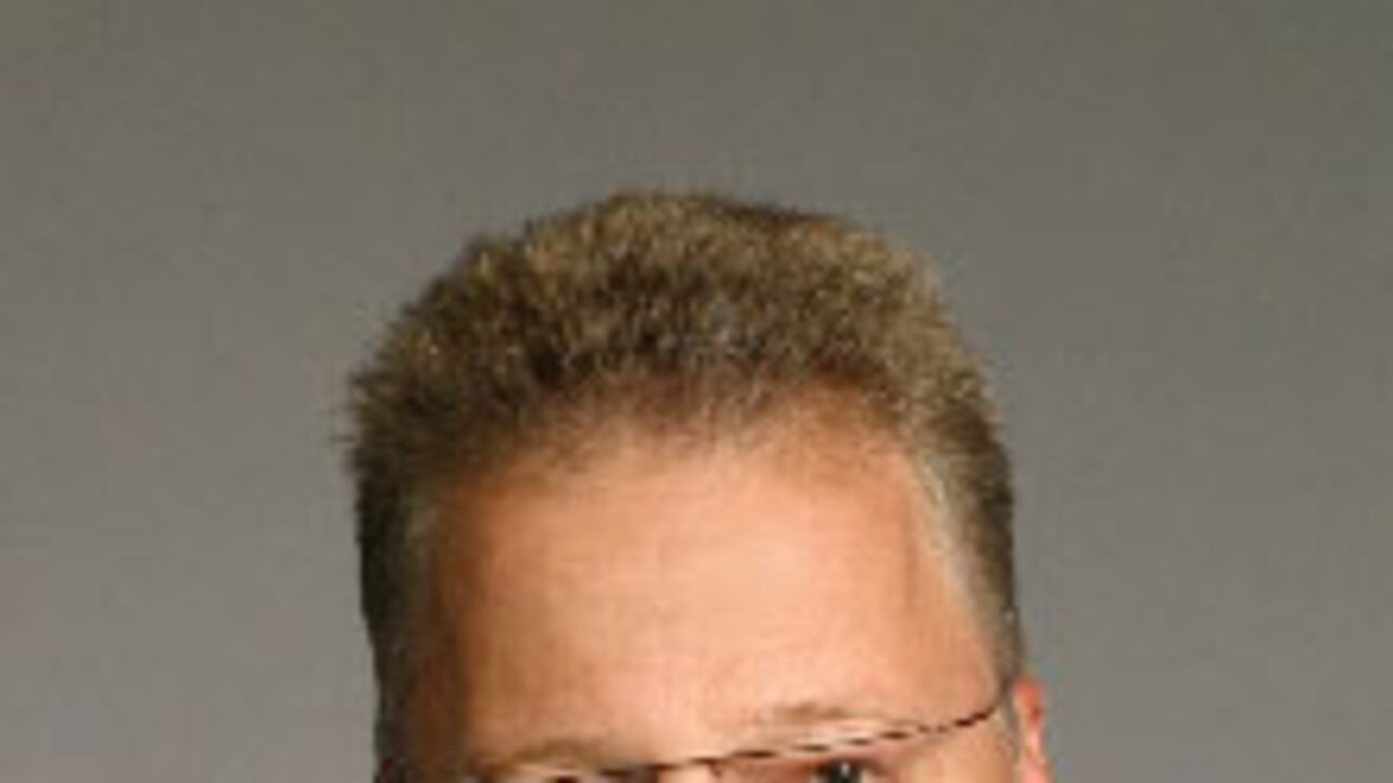 Dr. Wolfang Voß