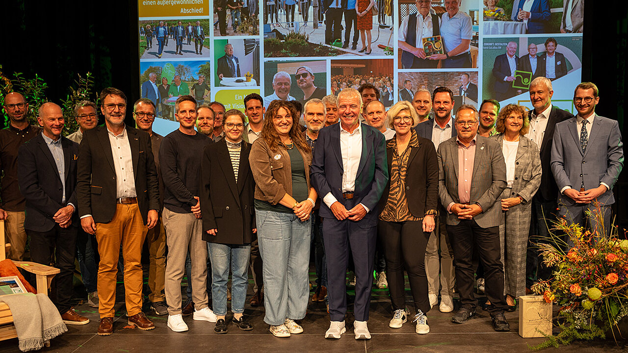 Reiner Bierig mit dem Hauptausschuss VGL-BW