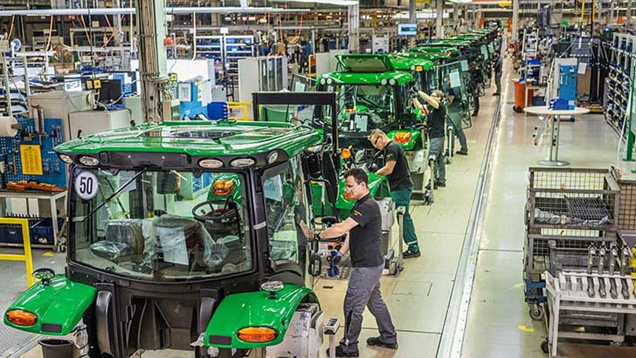 Traktorenproduktion