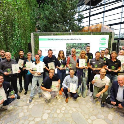 Gewinnern der GaLaBau-Innovations-Medaille