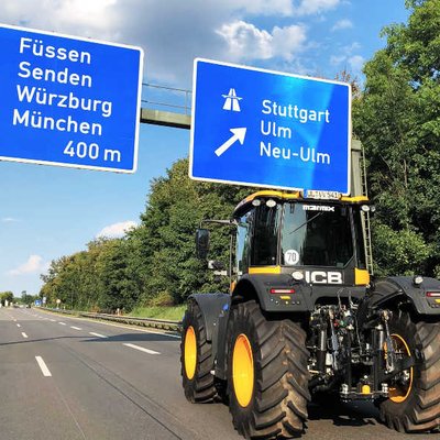 JCB Fastrac 4000