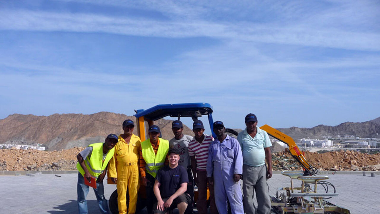 Maschinenschulung in Oman