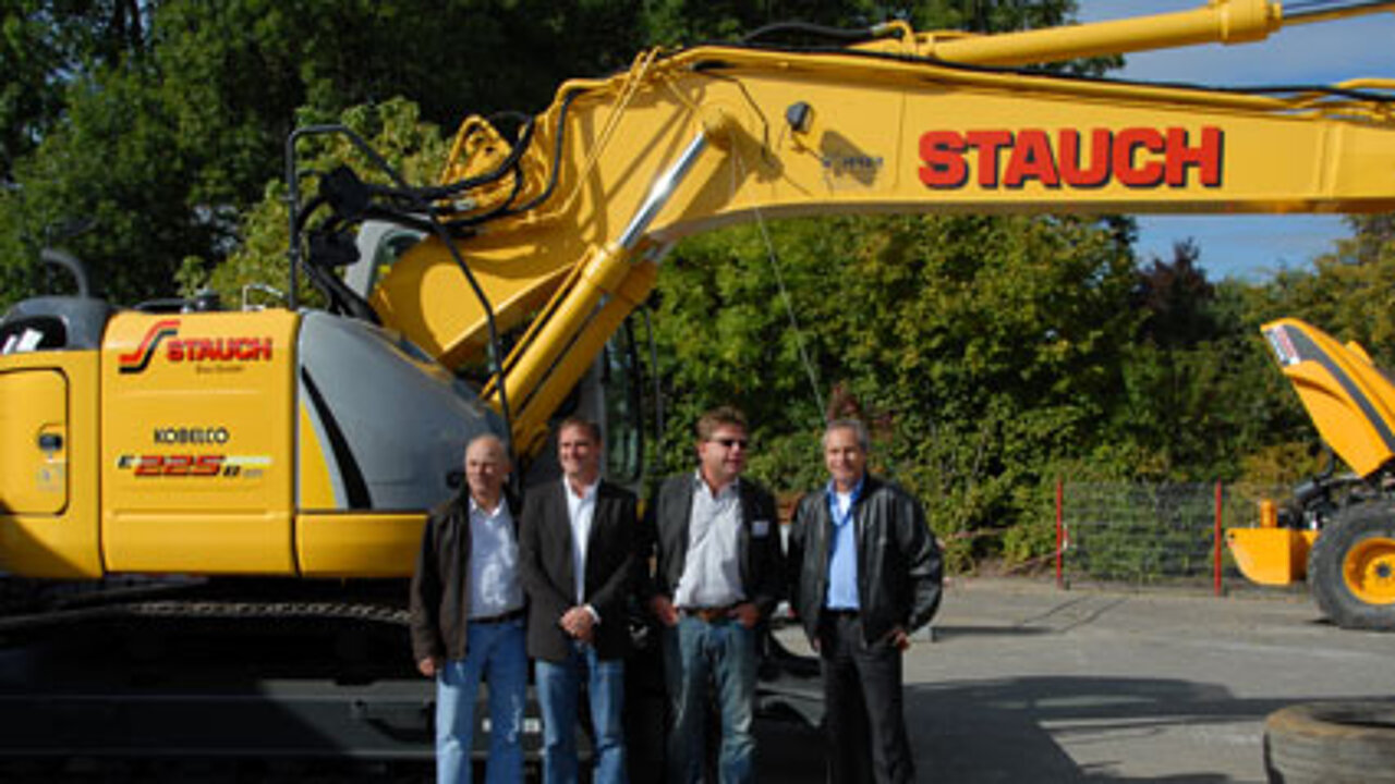 Stauch Bau