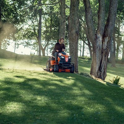 Husqvarna Aufsitzmäher