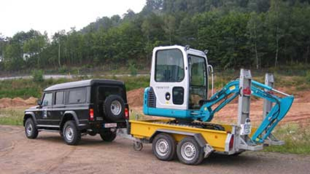 SUNWARD Minibagger SWE08
