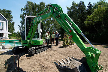 Komatsu PC30