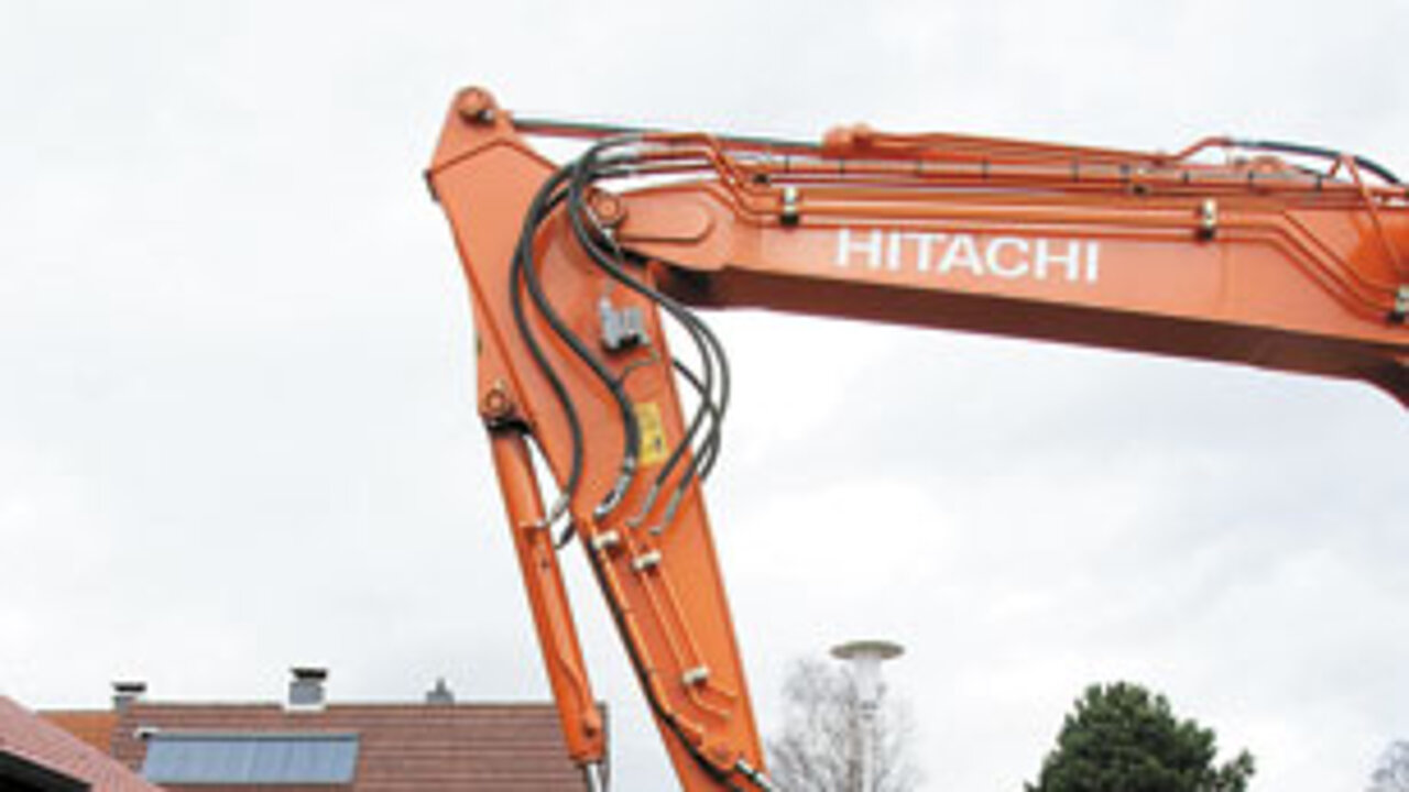 Hitachi ZX85US-3
