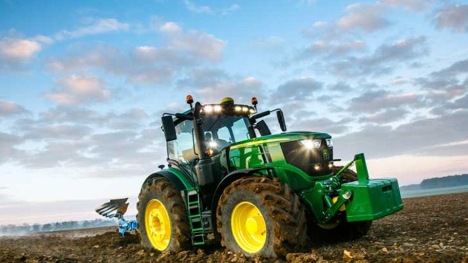 Deere-Traktor 6R-Serie