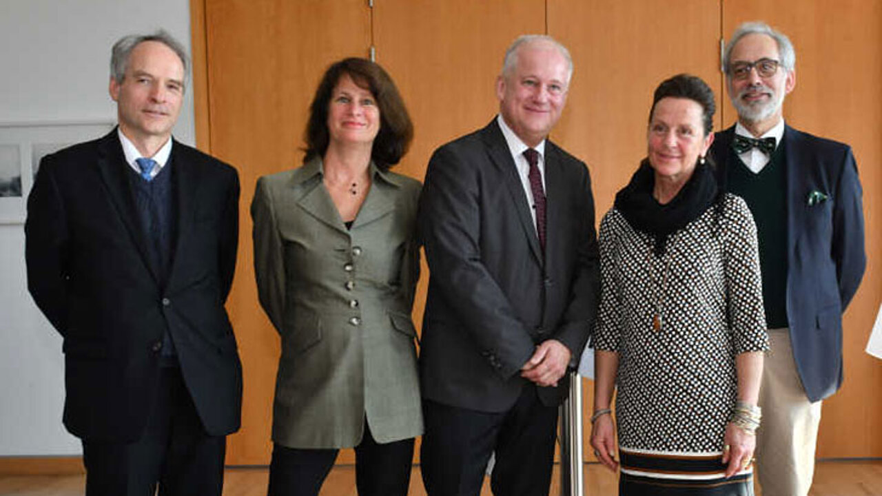 DIE GRÜNE STADT und DGGL