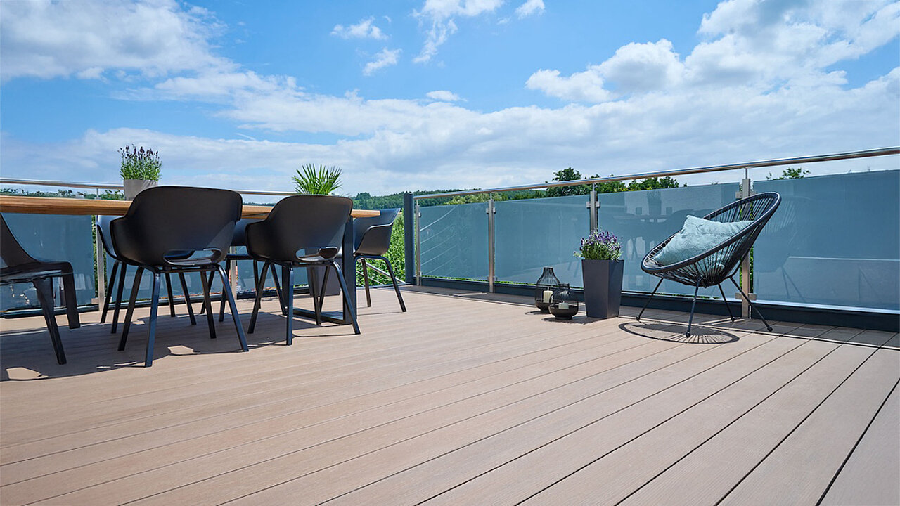 NaturinForm Terrassendielen Piazza Familie