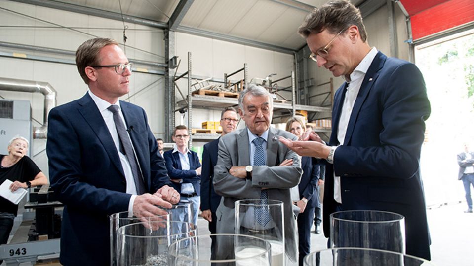 Michael Metten, Herbert Reul und Hendrik Wüst