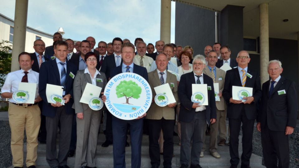 Überreichung der Ehren-Plakette
