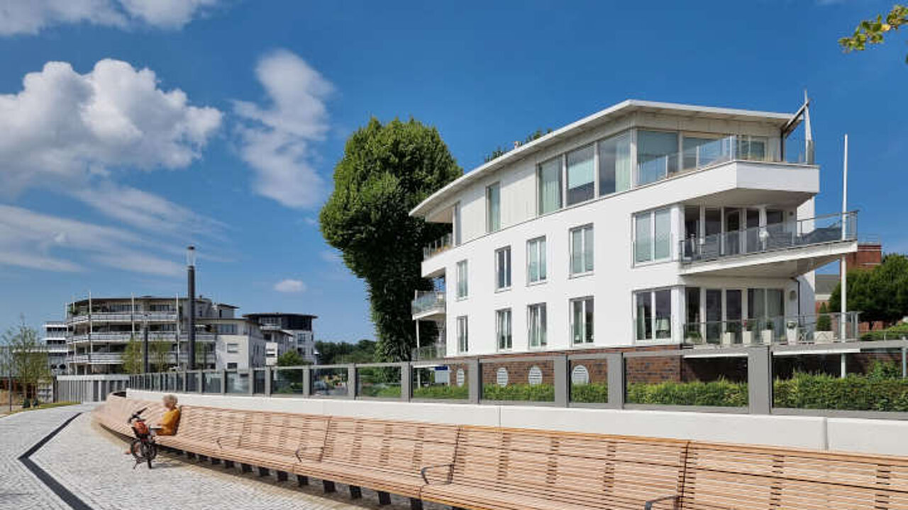 75 Meter Sitzbank