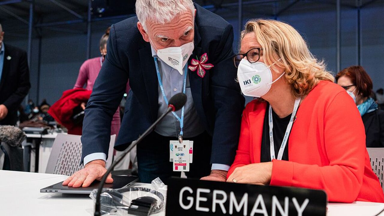 Svenja Schulze und Jochen Flasbarth