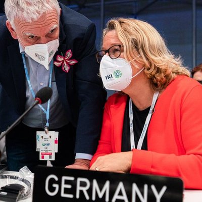 Svenja Schulze und Jochen Flasbarth
