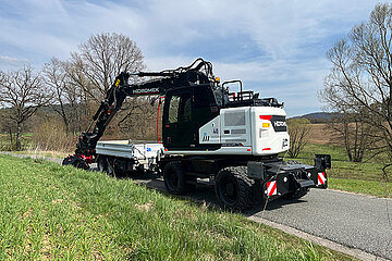 Bagger-Tiltrotator-Kombination