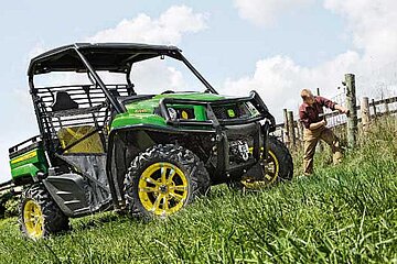 John Deere Gator