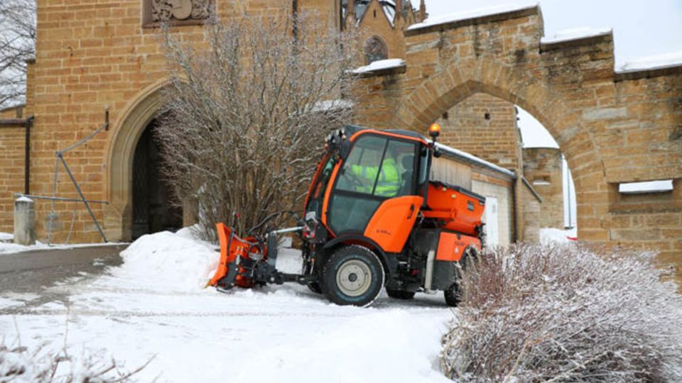 Geräteträger im Winterdienst