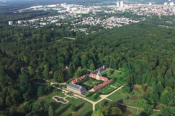 Schloss Wolfsgarten