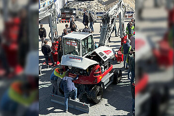 Takeuchi TB 370 W