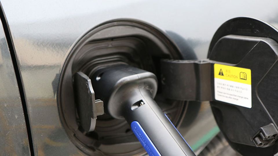 Elektroauto (Foto: Pixabay)