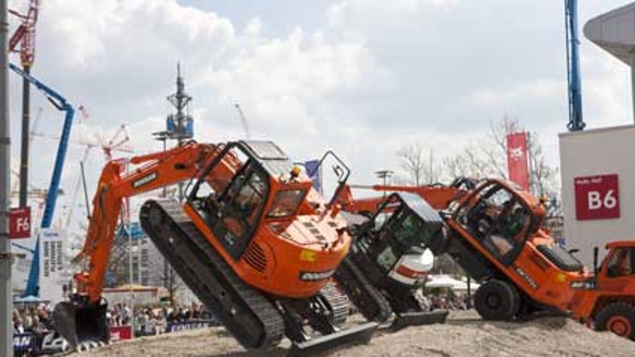 Doosan Bagger-Show