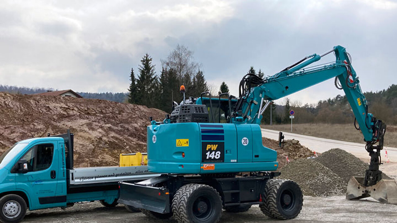 Komatsu PW148