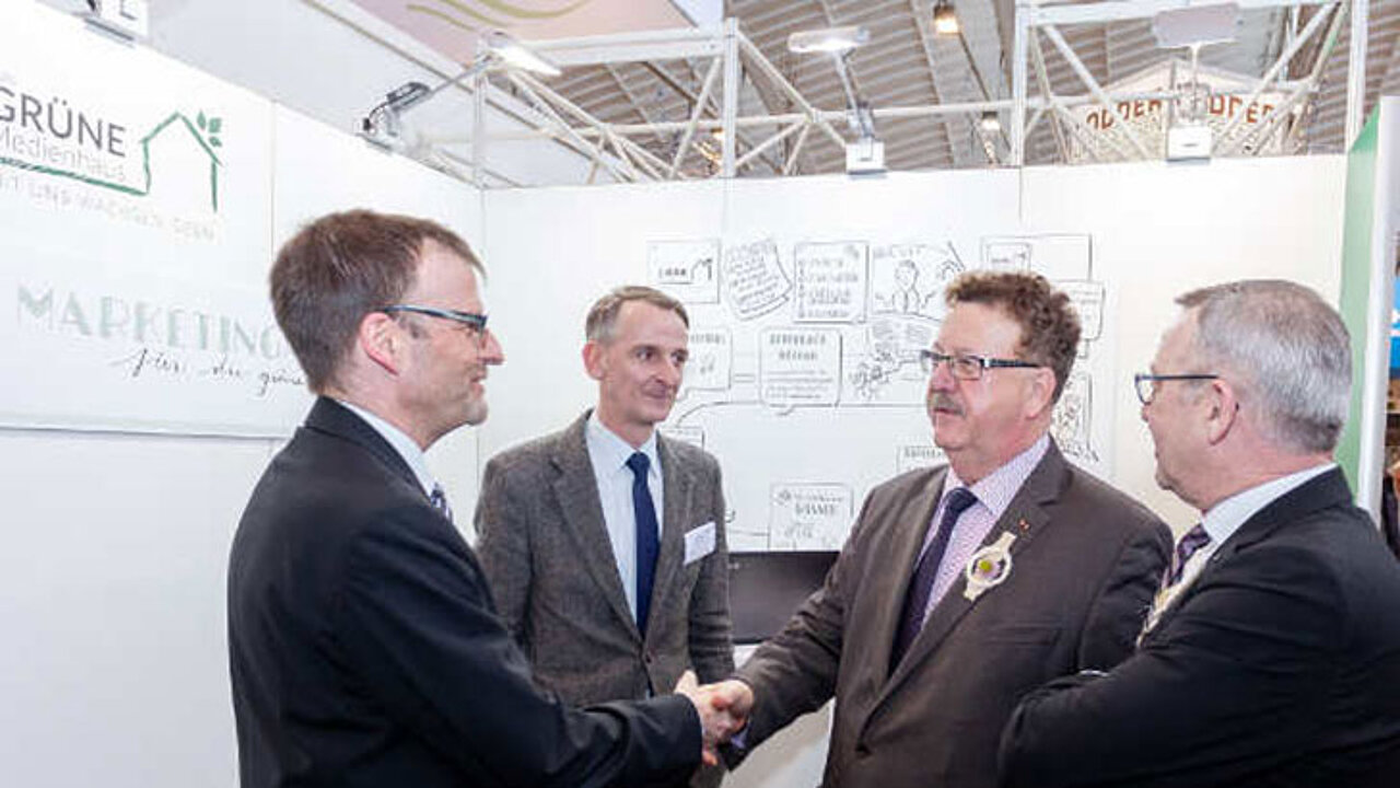 Stand des Grünen Medienhauses