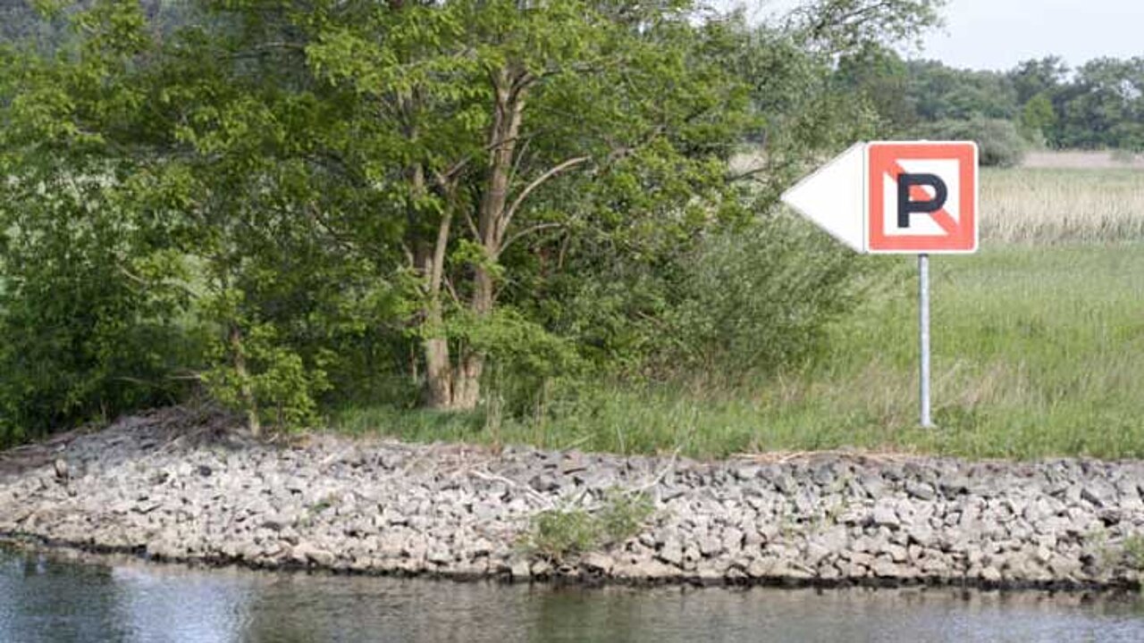 Decksteine an Havelufer