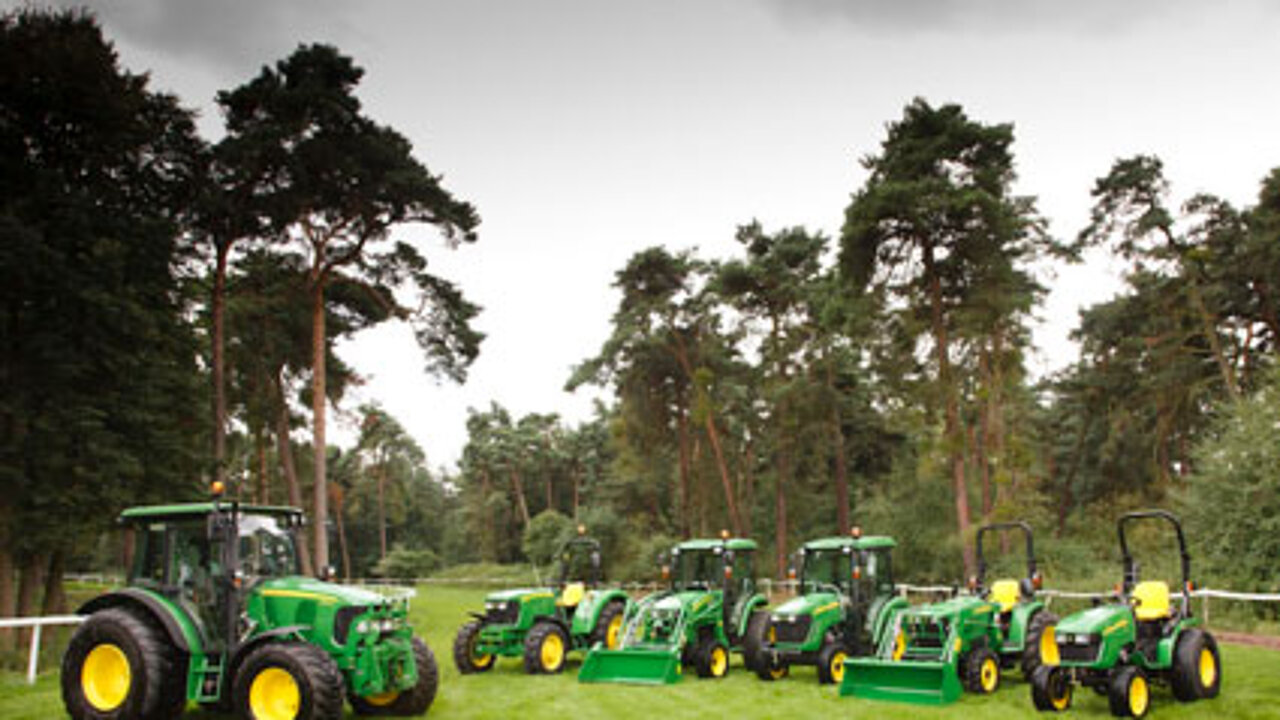 John Deere Allradkompakttraktoren