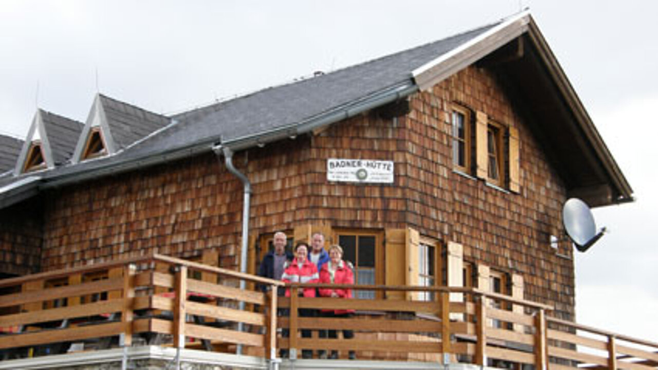 Sonnenterrasse der Badener Hütte