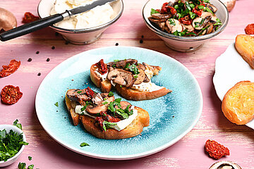 Champignon-Crostini