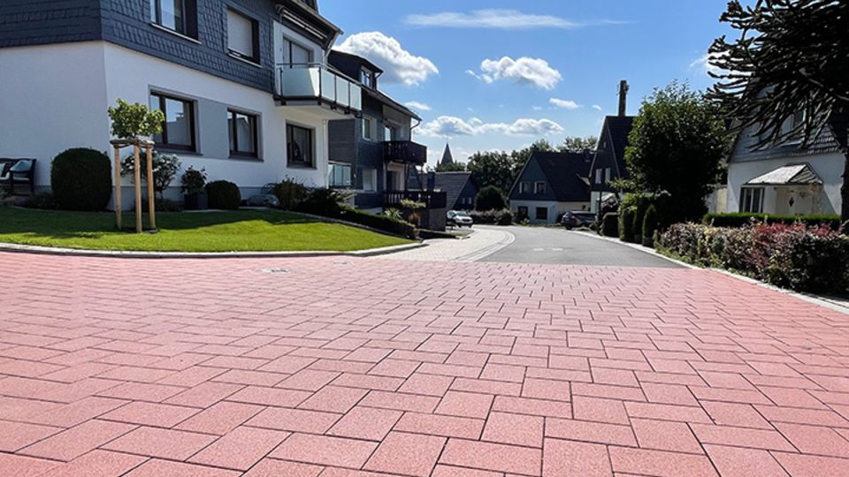 rote Aufpflasterungen