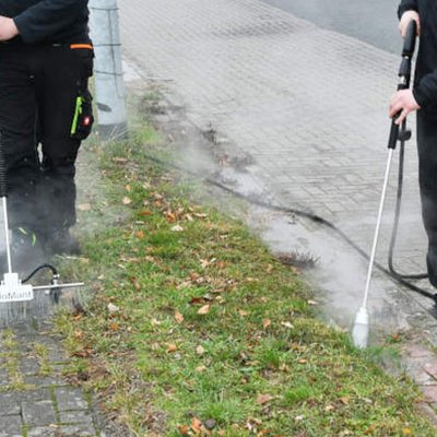 BioMant Sprühwagen und Lanze