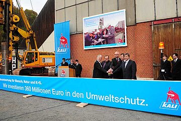 K+S-Manager beim Baustart