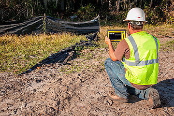 Trimble SPS585 GNSS