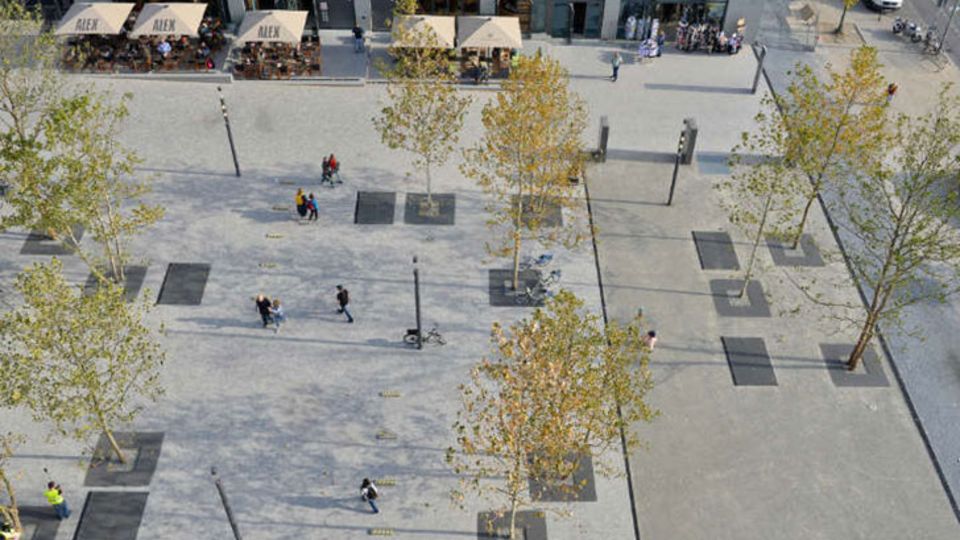 Mercedes Platz