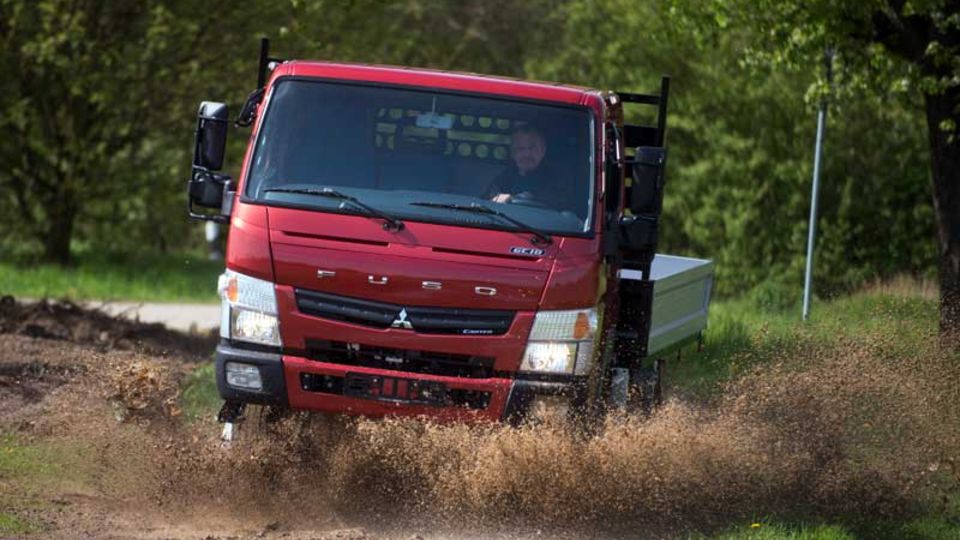 Fuso Canter mit Allradantrieb